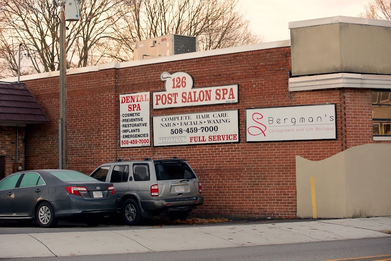 Worcester 126 Post Salon photo