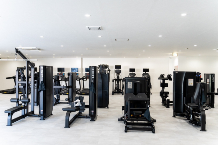 Ako City 24-Hour Fitness Gym Asulis Ako Store - Day Spa in Ako City