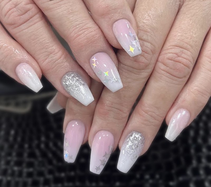 Accent Nails Baton Rouge photo
