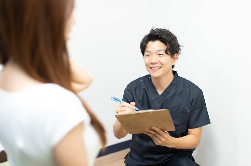 Acupuncture Massage Salon Harimaro Fuchu City - Day Spa in Fuchu City