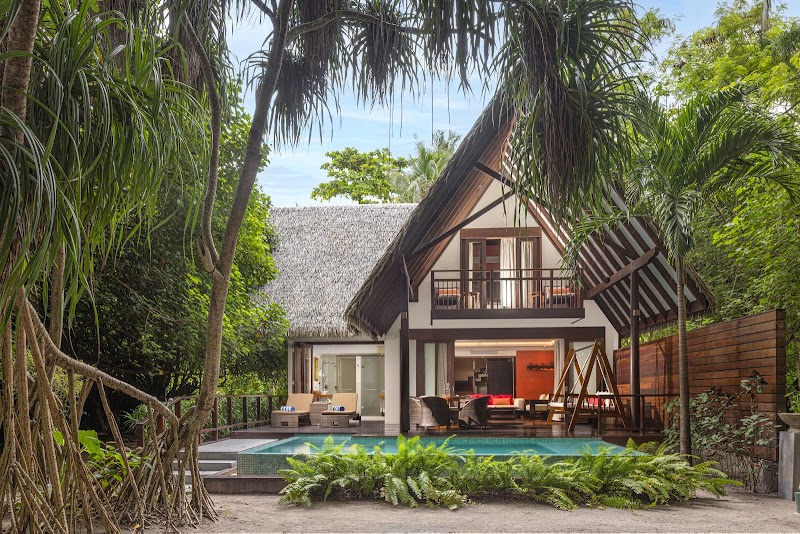 Adaaran Select Meedhupparu with 24Hr Premium All-Inclusive Raa Atoll - Resort Spa in Raa Atoll