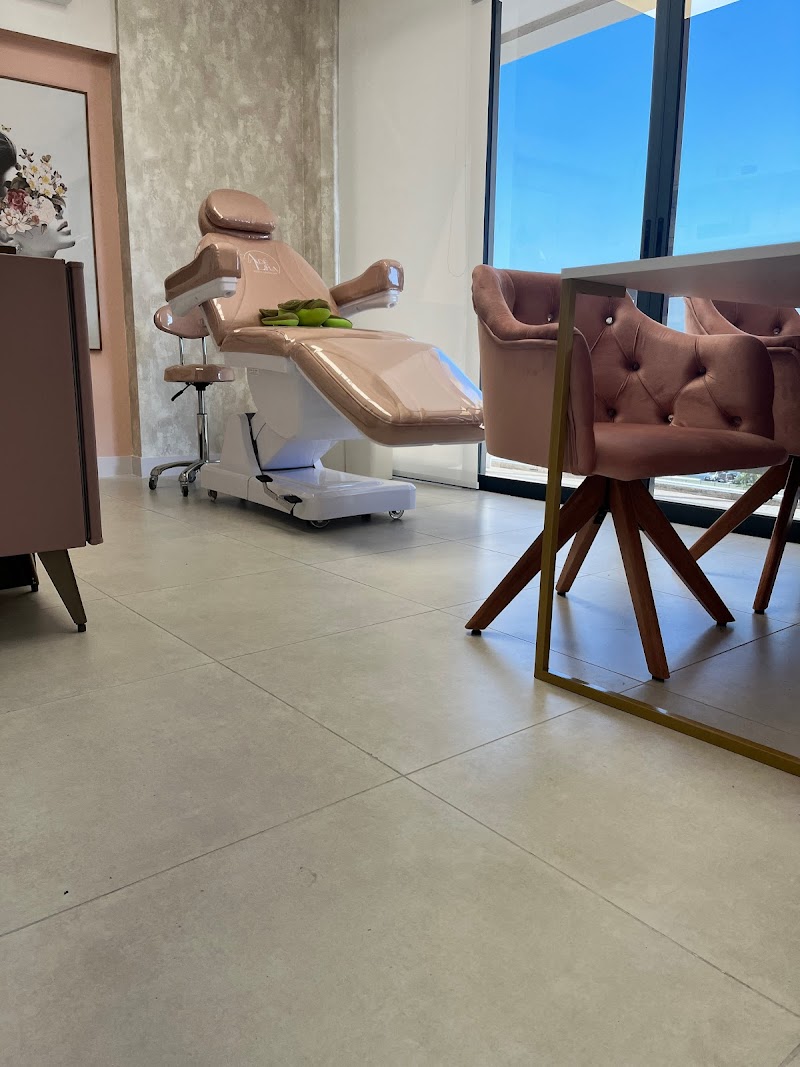 Ade Lira - Estética São Caetano do Sul - Day Spa in São Caetano do Sul