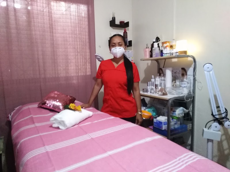 Adri Estética Limón - Day Spa in Limón