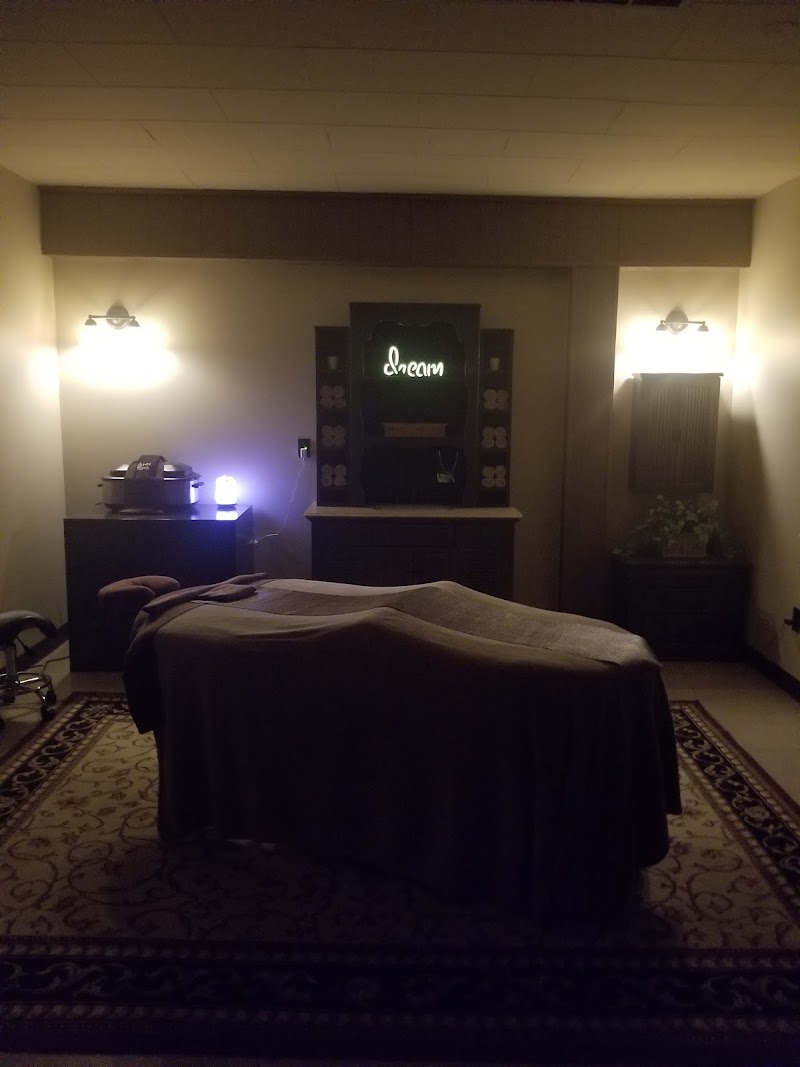 Ahh Spa LaFollette - Day Spa in LaFollette