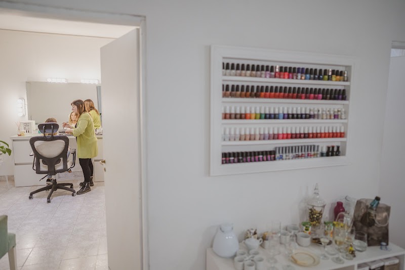 Aires Estetica Mercedes - Day Spa in Mercedes