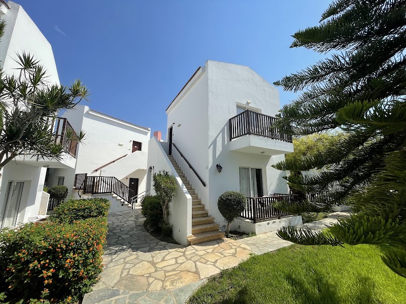 Akti Beach Village Resort Paphos - Resort Spa in Paphos