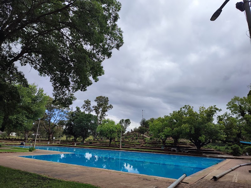 Aliwal Spa Holiday Resort Walter Sisulu - Resort Spa in Walter Sisulu