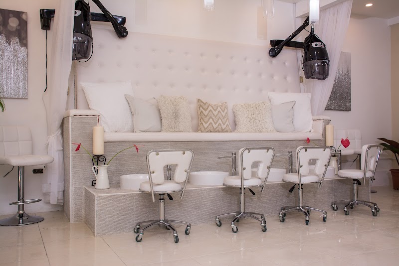 Aljulee Beauty Studio & Spa Ocho Rios - Day Spa in Ocho Rios