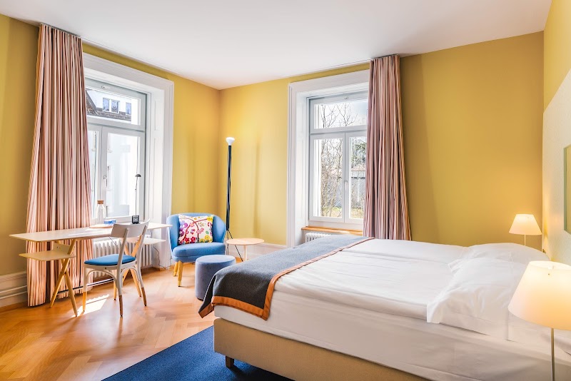 Alma Hotel - Boutique hideaway by the lake with rooftop and ladies-only wellness Zurich - Medical Spa in Zurich