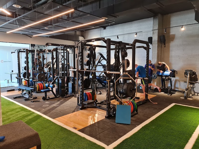 Alon Greitzer - Sports Clinic and Pain Treatment Netanya - Day Spa in Netanya