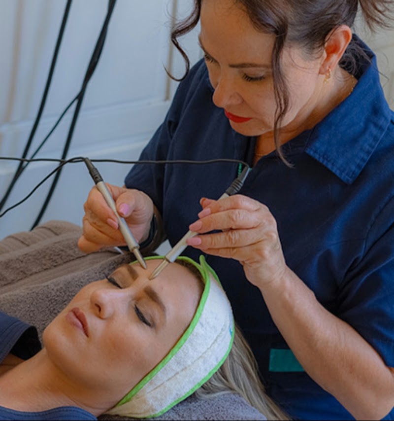 Altamirano Estética Corporal & Spa Celaya - Day Spa in Celaya