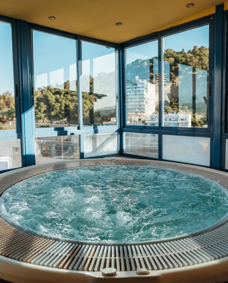 Alum Spa Maestranza Malaga - Medical Spa in Malaga