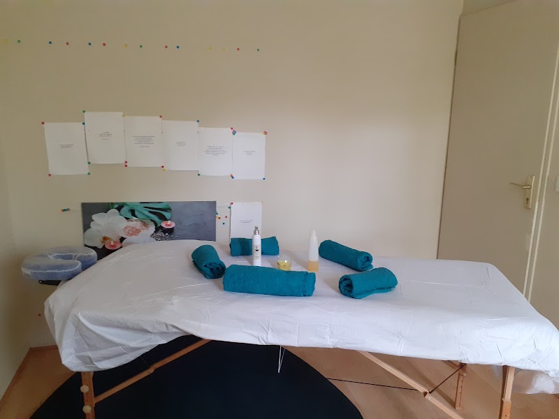 Annie Fouksmann Sophrologue-Massage Épinay-sous-Sénart - Wellness Retreat in Épinay-sous-Sénart