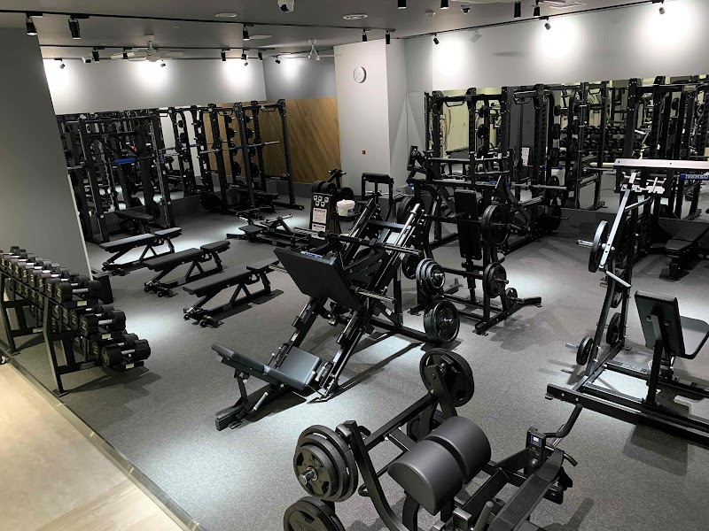 Anytime Fitness Konan Kaminagaya Store Yokohama City - Day Spa in Yokohama City