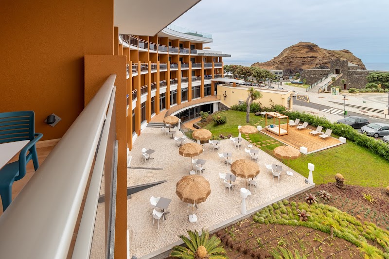 Aqua Natura Bay Madeira - Hotel Spa in Madeira
