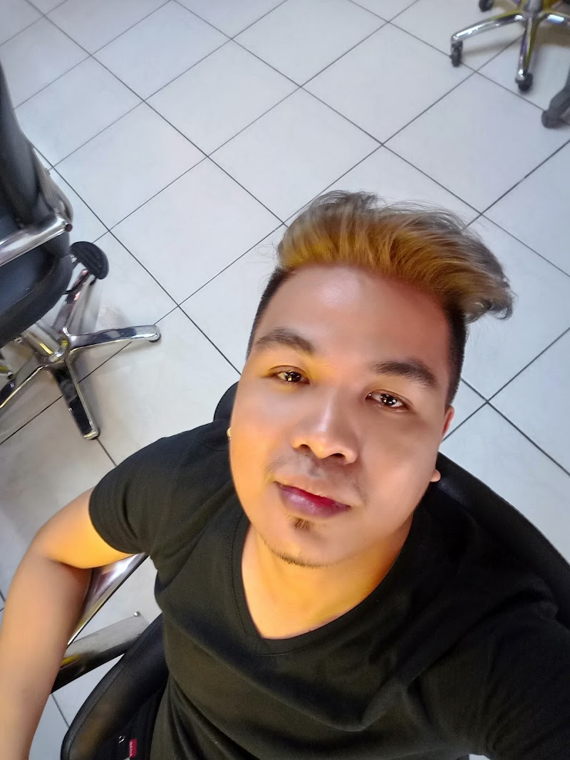 Artista Salon Paete Laguna - Day Spa in Paete