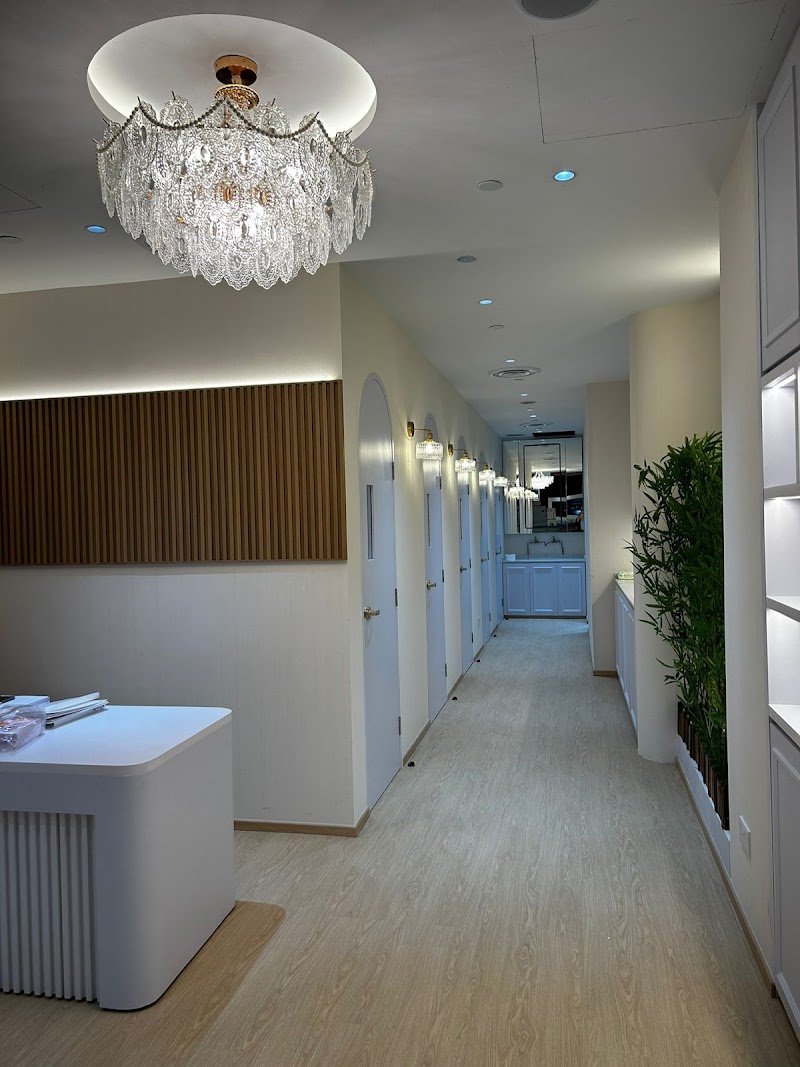 Ash Beauty Wellness - Bedok Mall Singapore - Wellness Retreat in Singapore