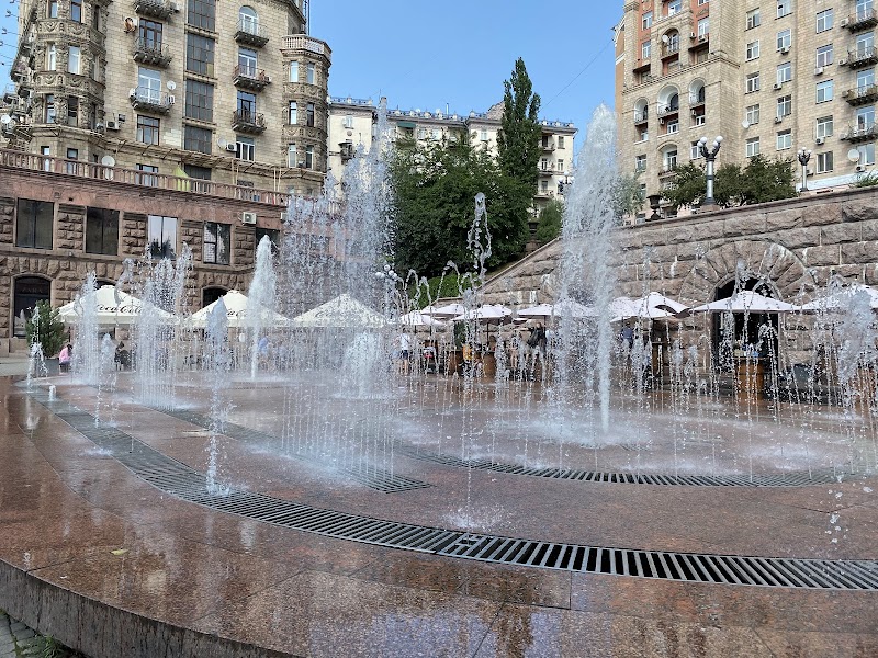 At the Fountain Kryzhopilskyi District - Thermal Spa in Kryzhopilskyi District