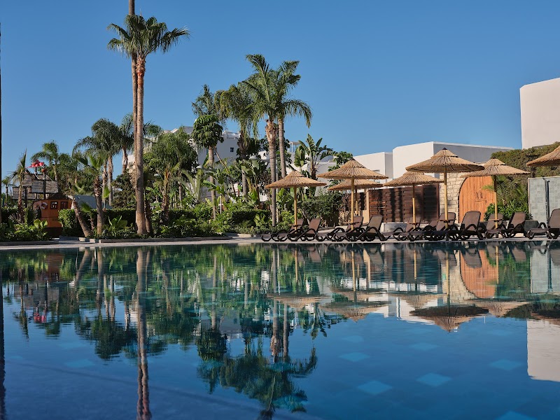 Atlantica Oasis Hotel Limassol - Hotel Spa in Limassol