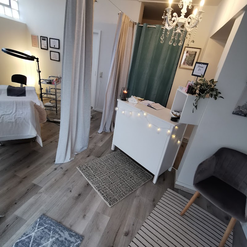 Augenbrauerei Leinfelden-Echterdingen Stetten - Day Spa in Leinfelden-Echterdingen Stetten