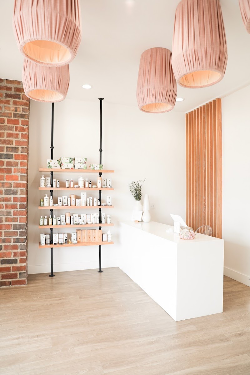 Aura Spa + Beauty Studio Norman - Day Spa in Norman