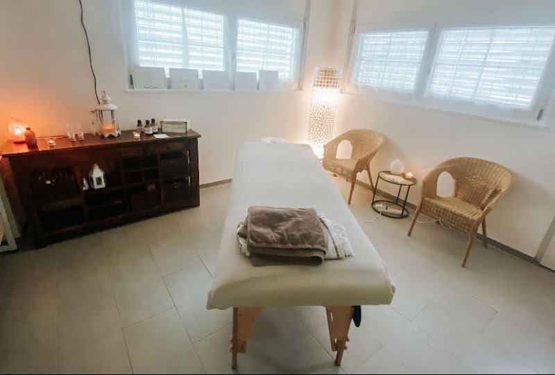 Aux doigts de fée Essertines-sur-Yverdon - Day Spa in Essertines-sur-Yverdon