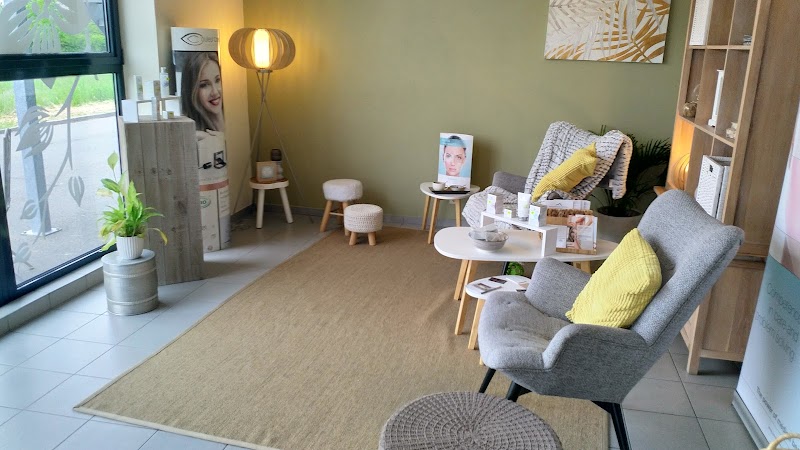 Aux dou'soeurs des mains célestes : soins énergétiques La Possonnière - Day Spa in La Possonnière