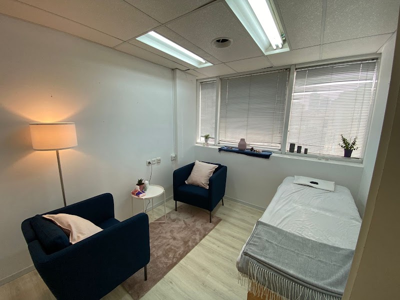 Ayelet Therapist for Body and Mind Balance Harish - Day Spa in Harish