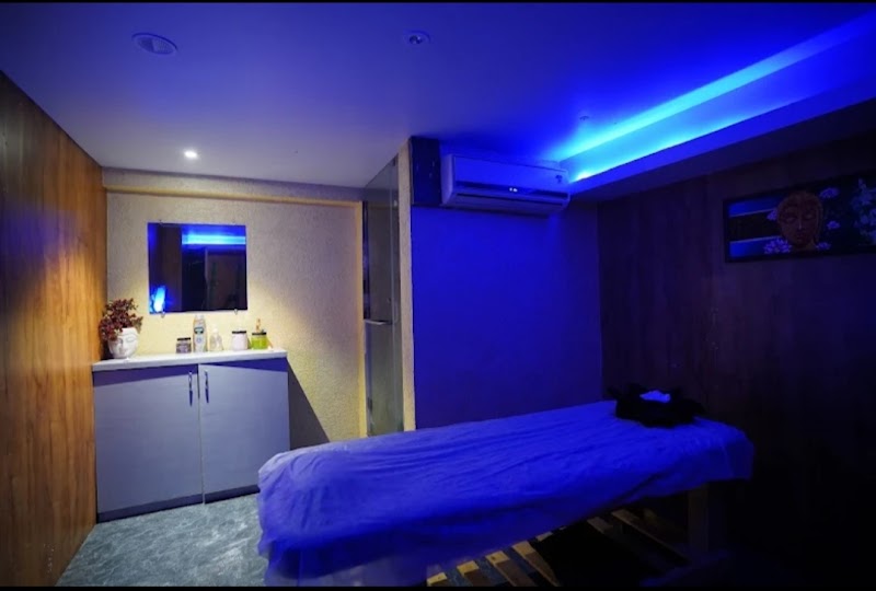 Ayurved Massage Clinic Ahmedabad - Medical Spa in Ahmedabad