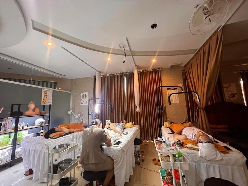 Azova Spa Dĩ An - Day Spa in Dĩ An