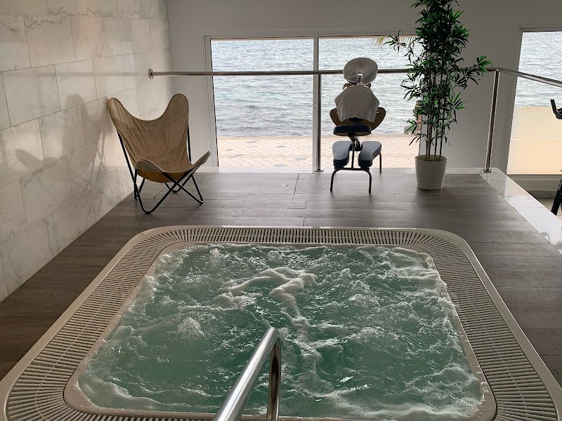 Azurit Wellness- MASSAGE & BEAUTY Ibiza - Wellness Retreat in Ibiza