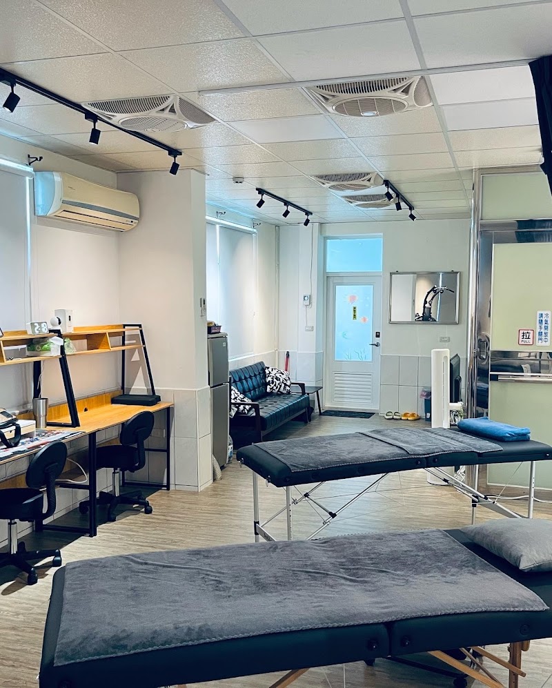 Back Packer Sports Massage Studio Chiayi City - Day Spa in Chiayi City