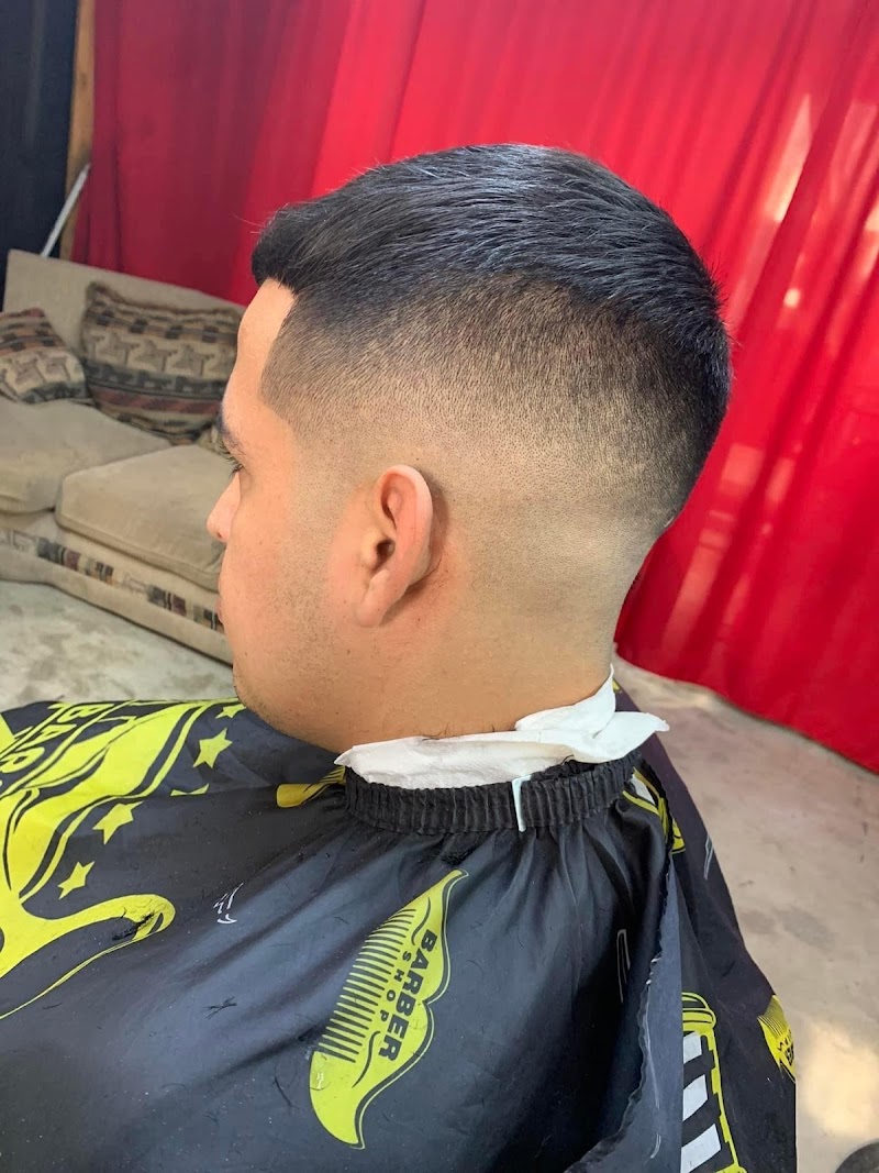 Barber Shop Rey de Reyes Pesquería - Day Spa in Pesquería