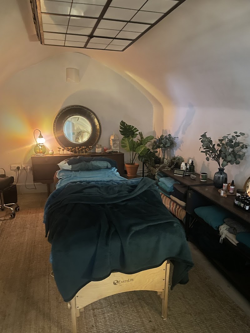 Bath Holistic Massage - Thermal Spa in Bath