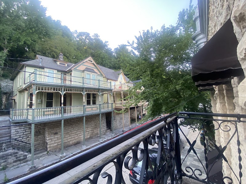 Bathe Eureka Springs - Day Spa in Eureka Springs