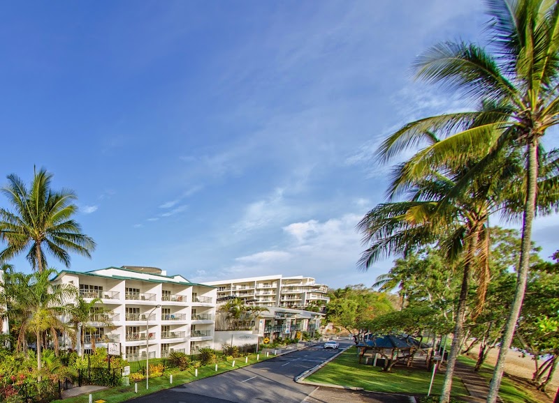 Beachfront Apartments on Trinity Beach Cairns - Resort Spa in Cairns
