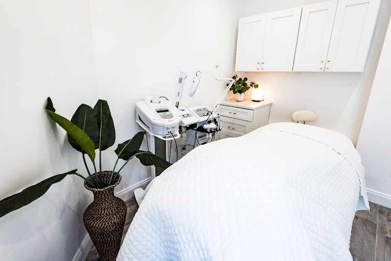 Beautiful You Skin Spa & Lash Studio Huntington - Day Spa in Huntington