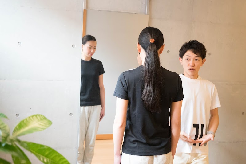 Beauty Bone Seitai Salon MIGORU Tokyo - Day Spa in Tokyo