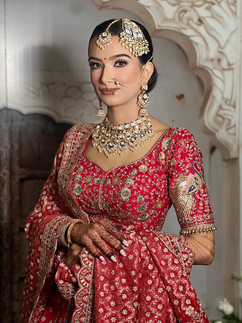 Bella beauty studio Surrey - Day Spa in Surrey