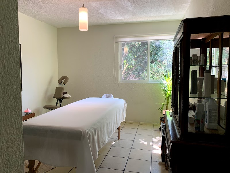 Beltane Terapias de Masaje El Marqués - Day Spa in El Marqués