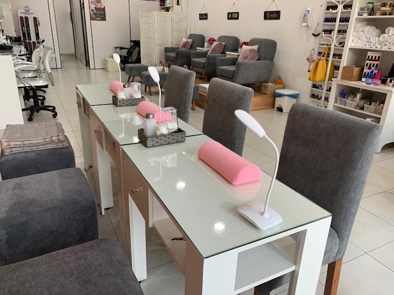 Benditas Manos Luque - Day Spa in Luque