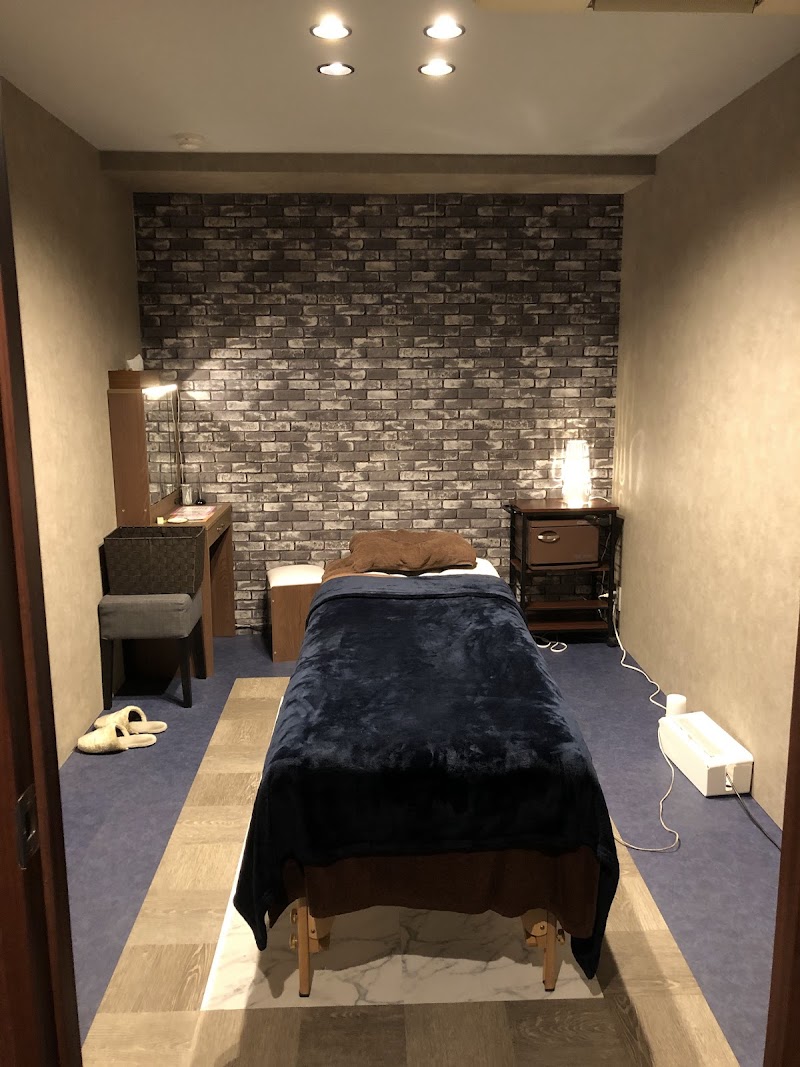 Bishin Fukushima Ward, Osaka - Day Spa in Fukushima Ward, Osaka