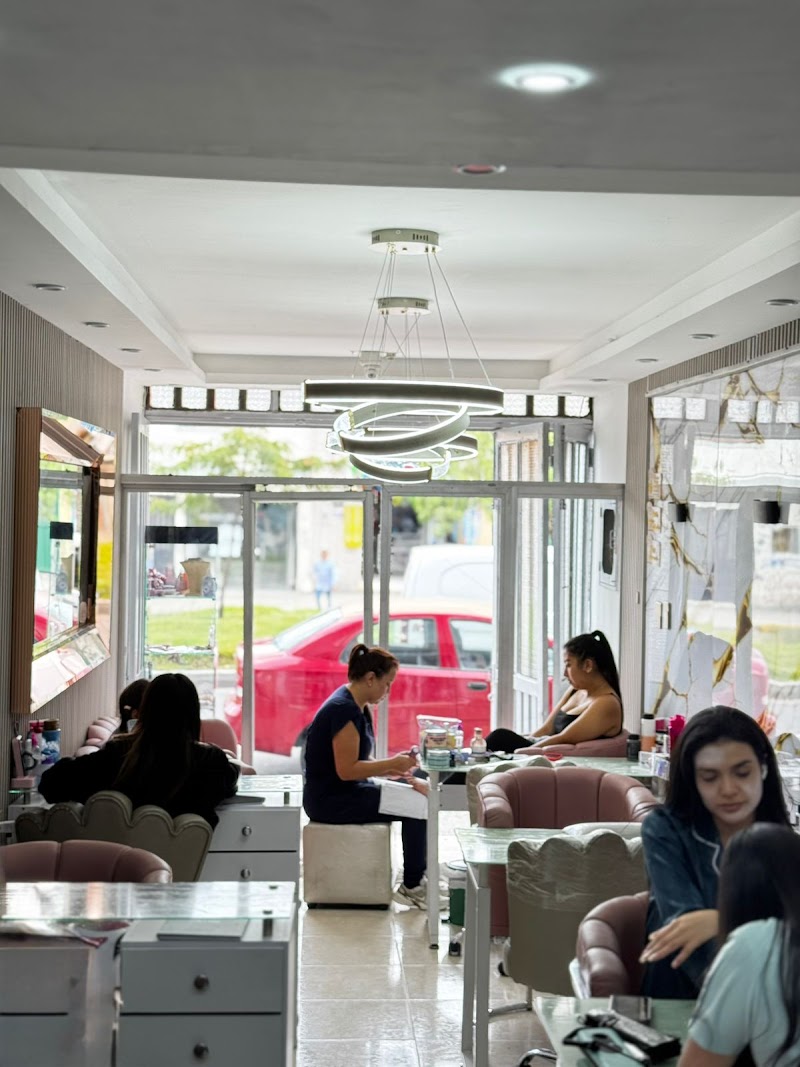 Bliss Estética Bogotá, D.C. - Wellness Retreat in Bogotá, D.C.