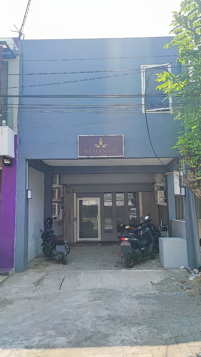 Blossom Massage Semarang Kota - Day Spa in Semarang Kota