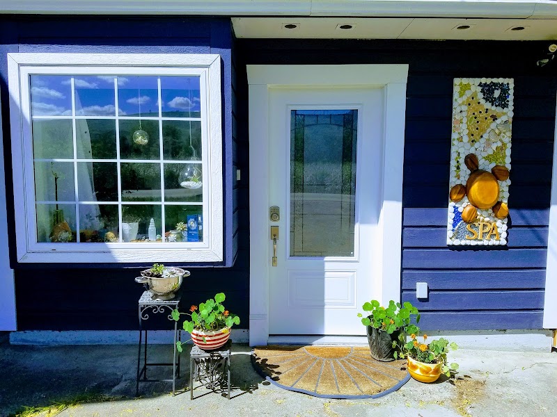 Blue Turtle Spa Lake Country - Day Spa in Lake Country