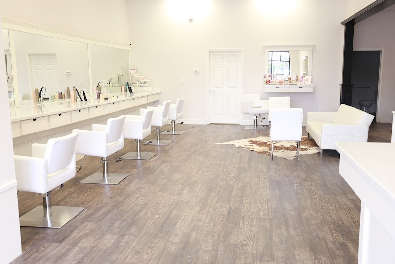 Blush SalonSpa Charles City - Day Spa in Charles City