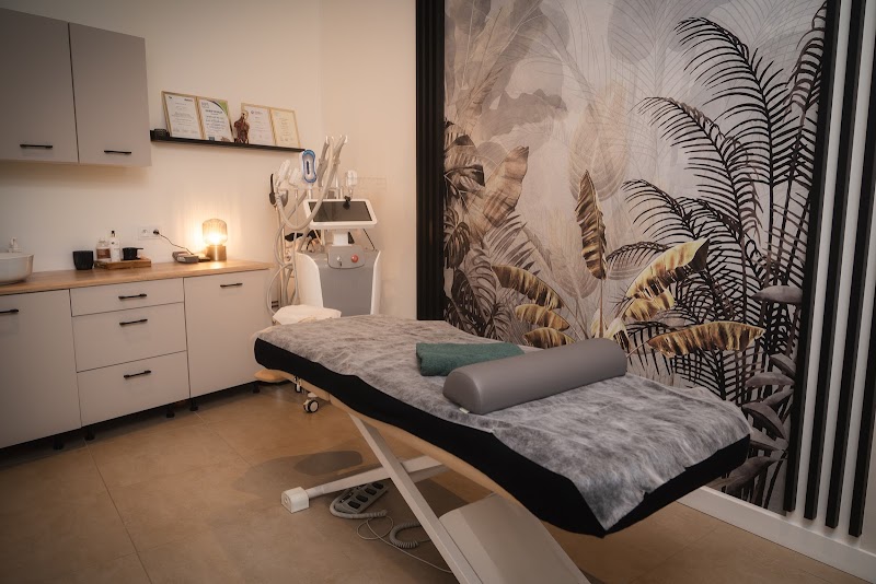 Body Therapy - masaż i fizjoterapia Siechnice - Day Spa in Siechnice