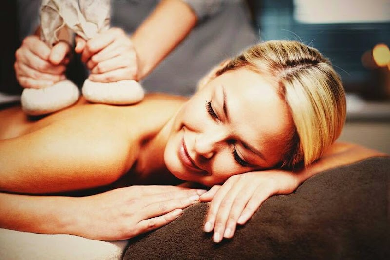 Boonlert Blind Thai Traditional Massage Bangkok photo