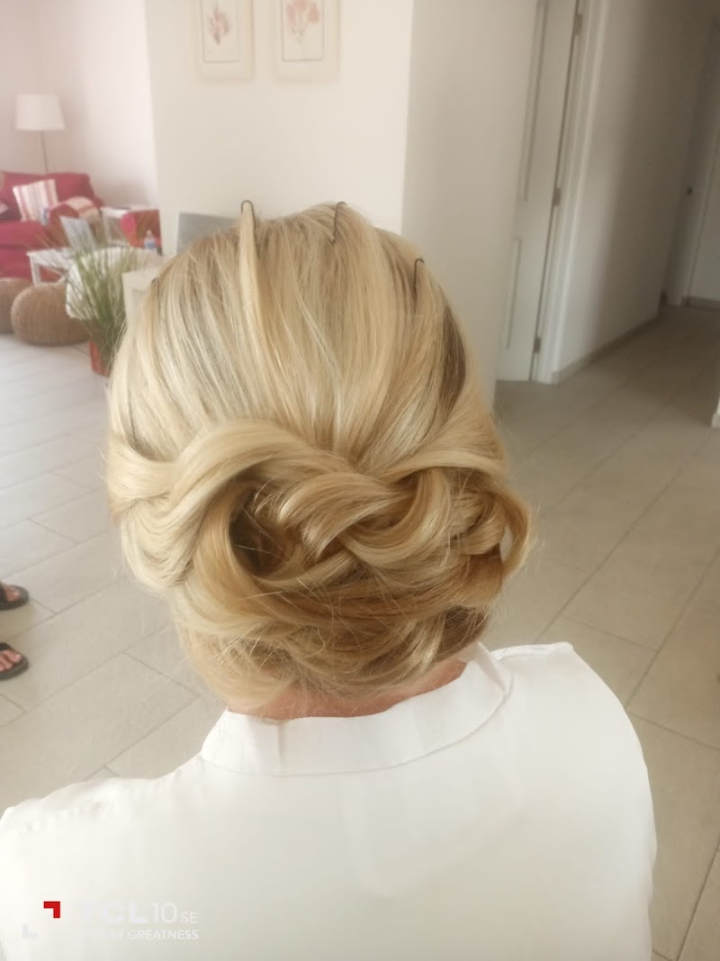 Brianne's Unisex Nail Salon & Spa Exumas