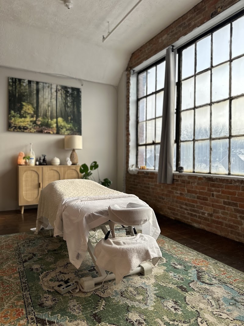 Brittany Stewart RMT Owen Sound - Day Spa in Owen Sound